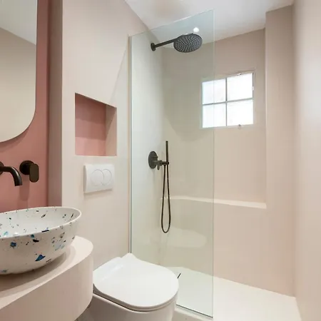 דירה Unique Sunny Post Modern סלוניקי