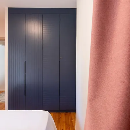 Unique Sunny Post Modern